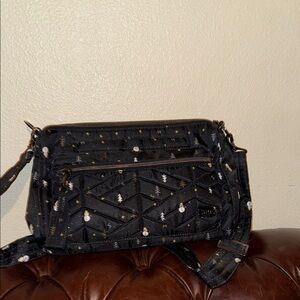 listing-status-banner